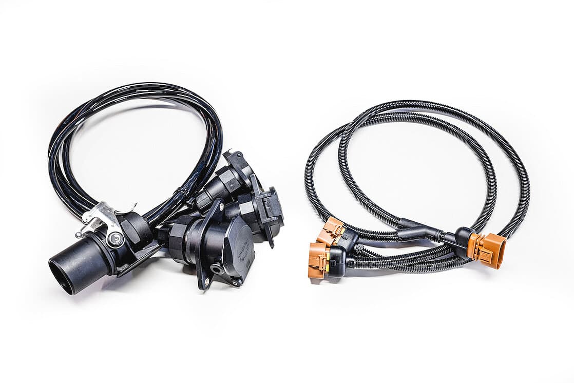 Supply cables
